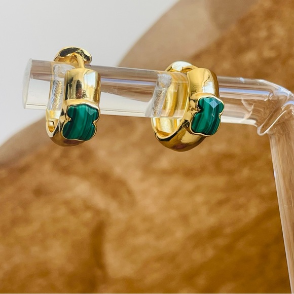 ! TOUS S925 Gold Overly Green Malachite Bear Mini Hoops Hinges Earrings - Picture 2 of 10